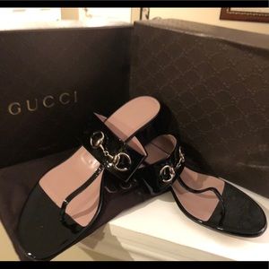 Gucci Vernice patent leather sandals